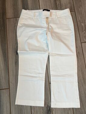 Women's Cream Capris